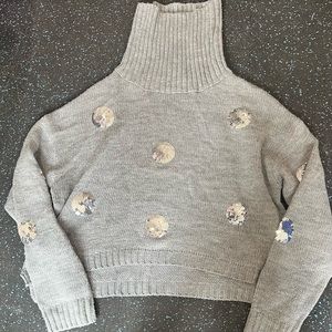 Gorgeous cropped turtleneck sweater with sequin polka dots!  Excellent condition